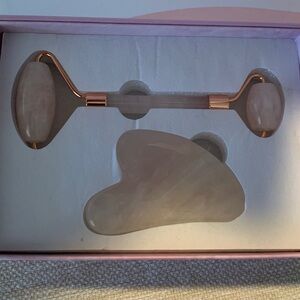 Jade Roller Gua Sha Kit - Pink